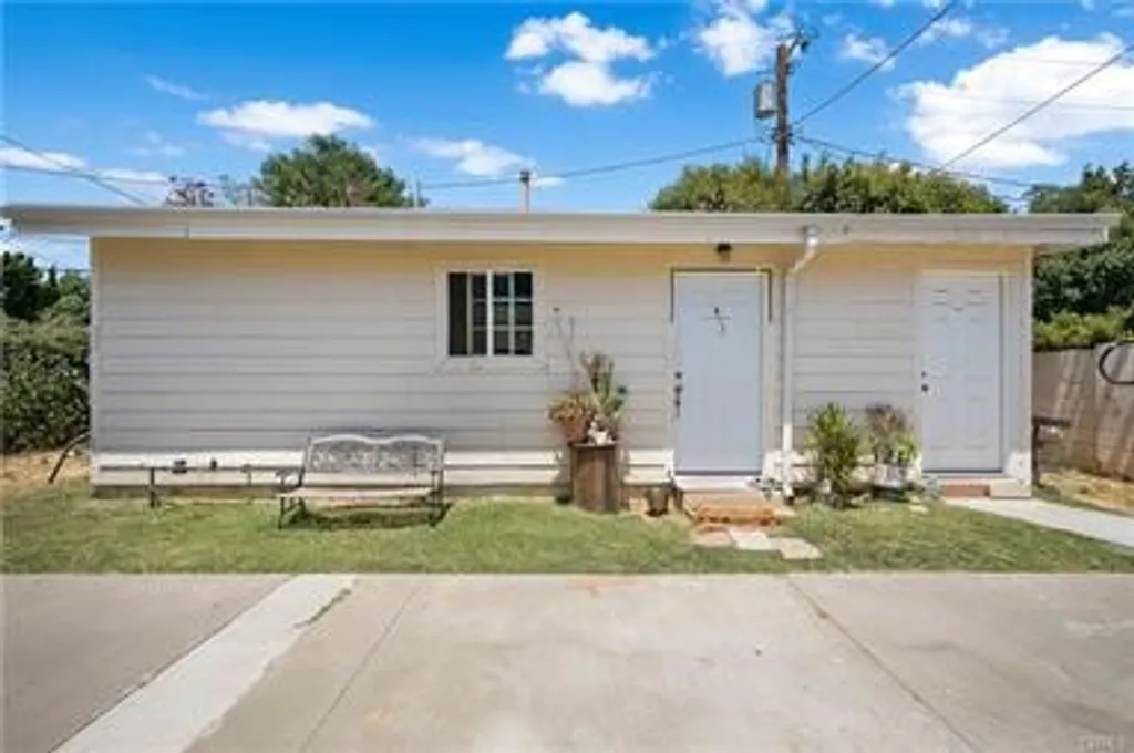 Additional image 11 of 20009 Arminta Street, Winnetka, CA 91306