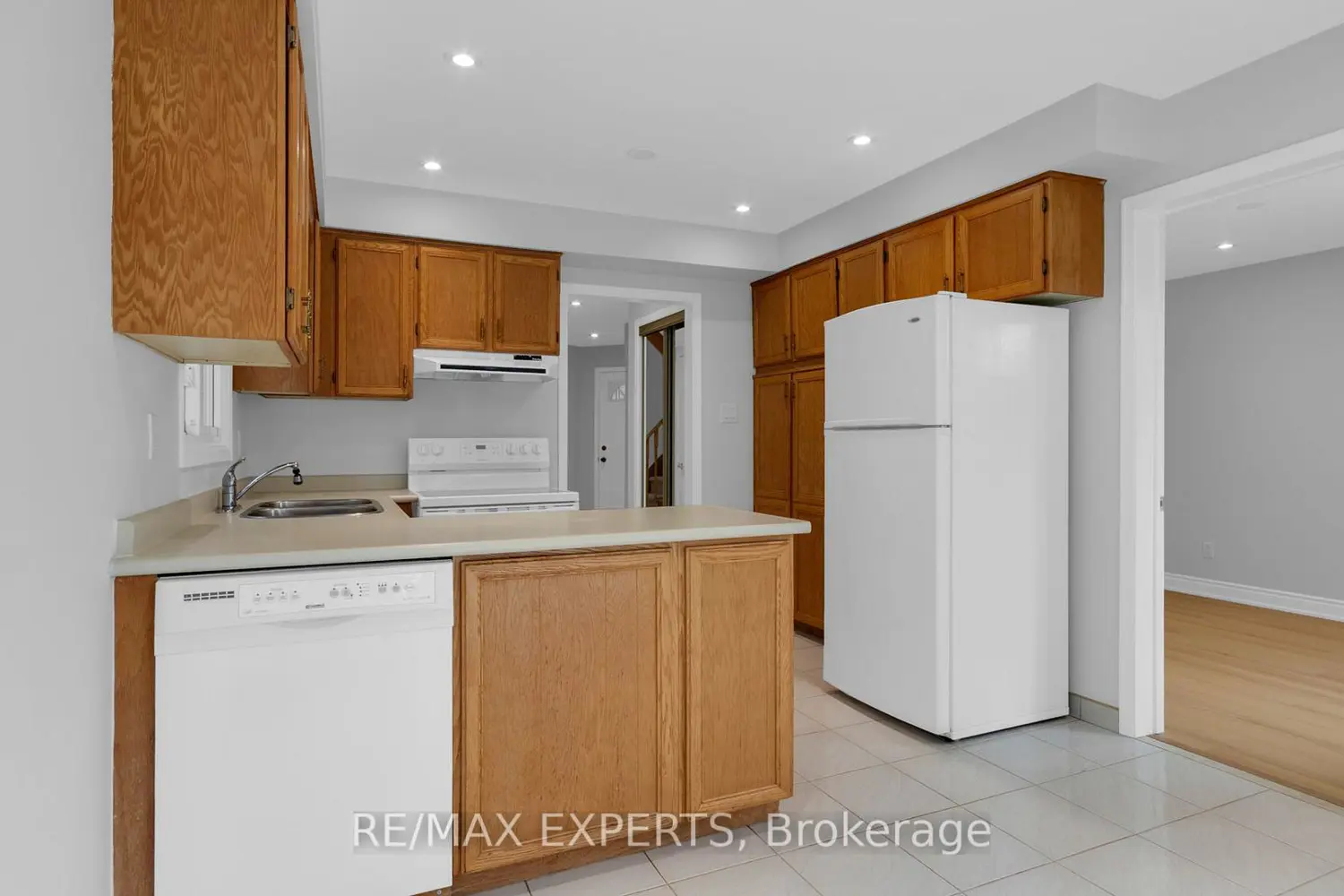 Additional image 7 of 78 Candy Crescent, Brampton