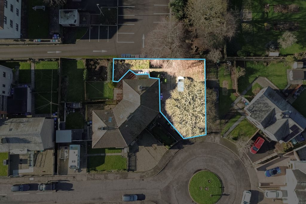Additional image 4 of 2 bed flat for saleMount Avenue, Montrose DD10