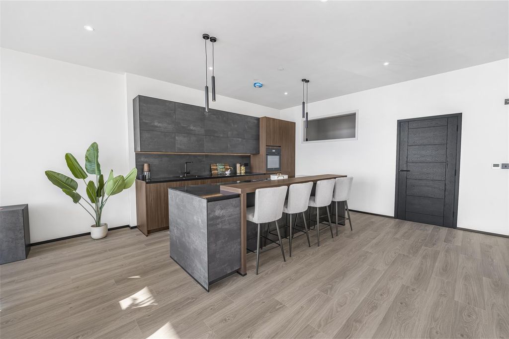 3 bed flat for saleApartment Two, Elysium, The Old Harbour CF62 photo 3