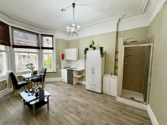 Additional image 9 of 1 Bed Flat, Matheson Road, W14, N1 7GU