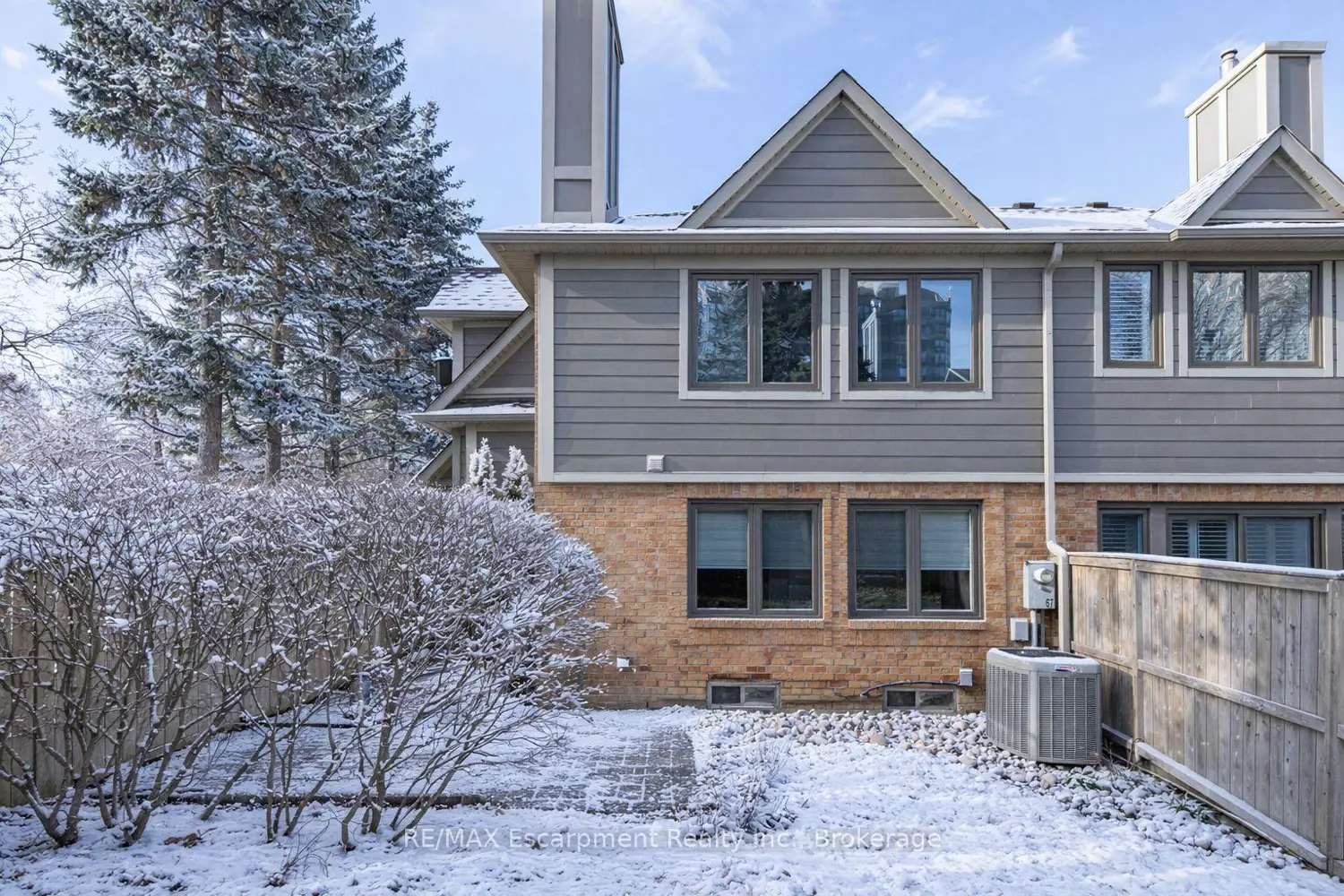 Additional image 3 of 2199 Burnhamthorpe Road 67