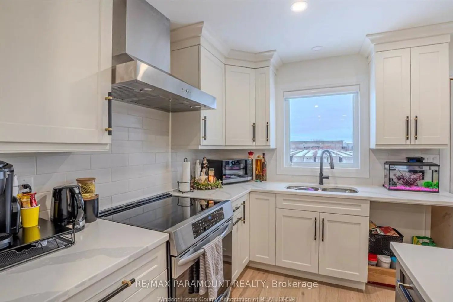 Additional image 7 of 3294 Riberdy Road