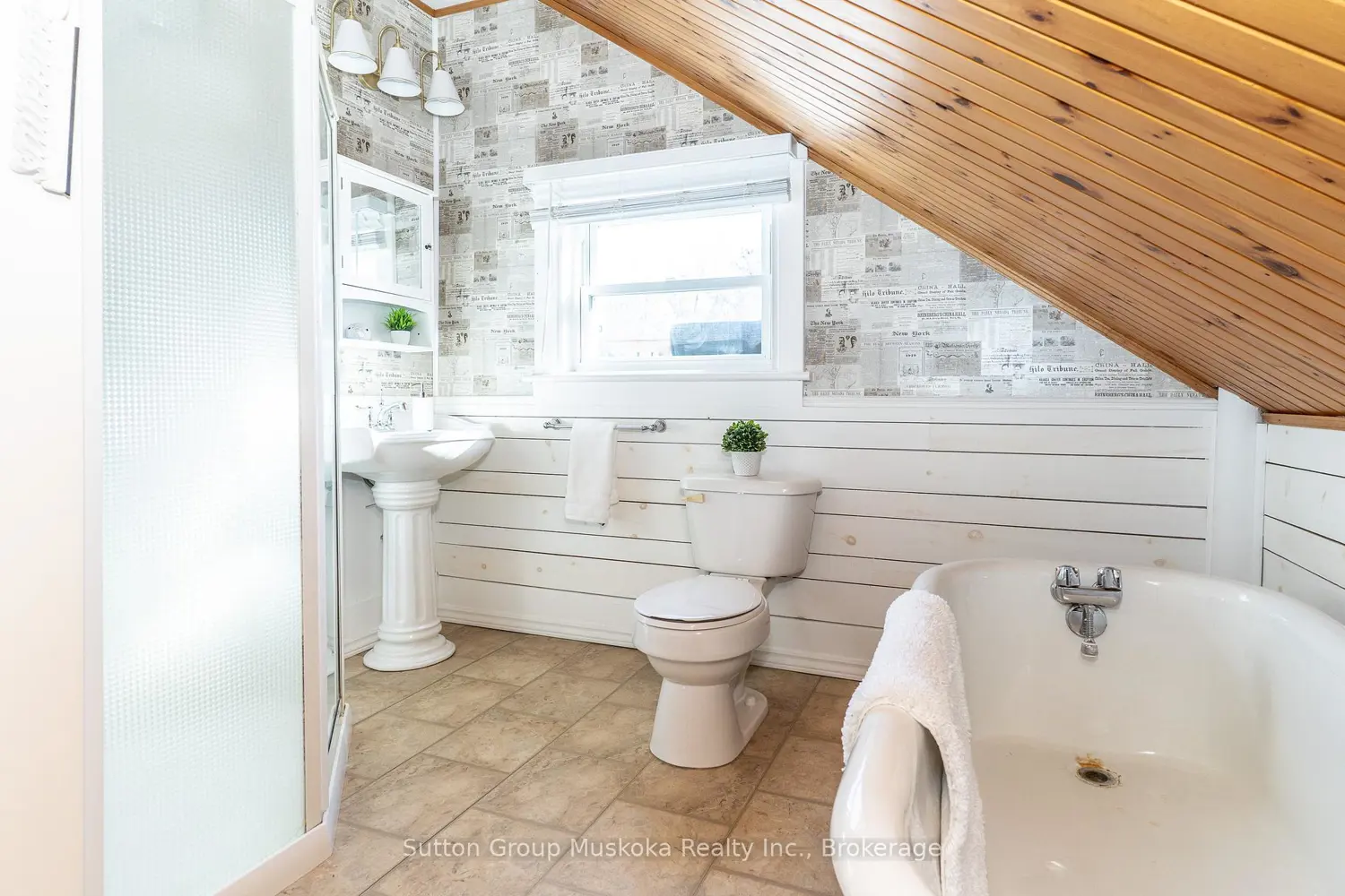 Additional image 16 of 142 Queen Street