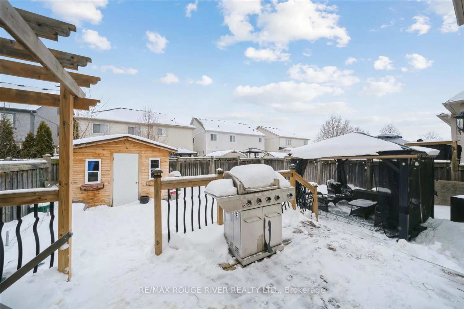 Additional image 19 of 58 Bons Avenue