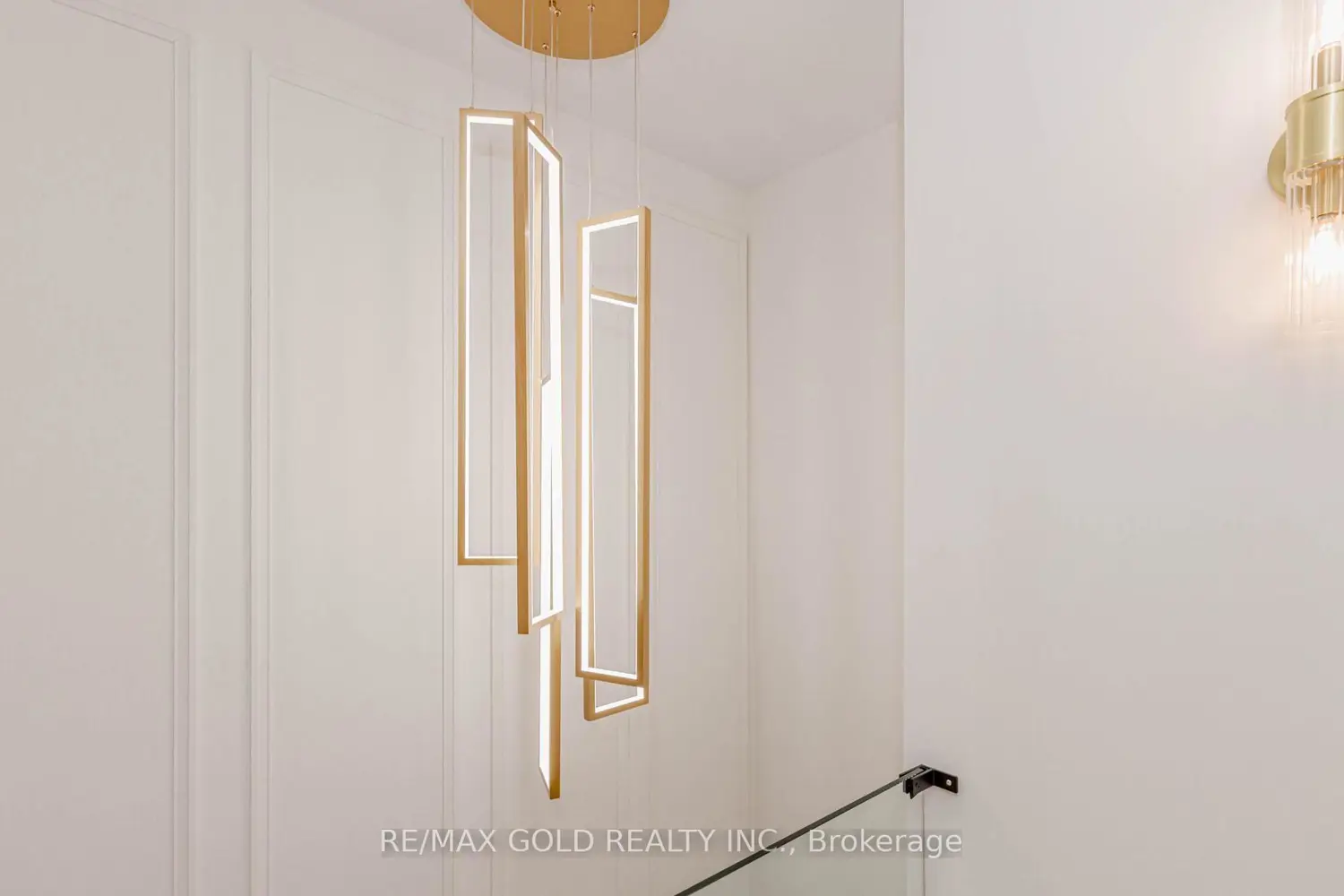 Additional image 11 of 786 Euclid Avenue