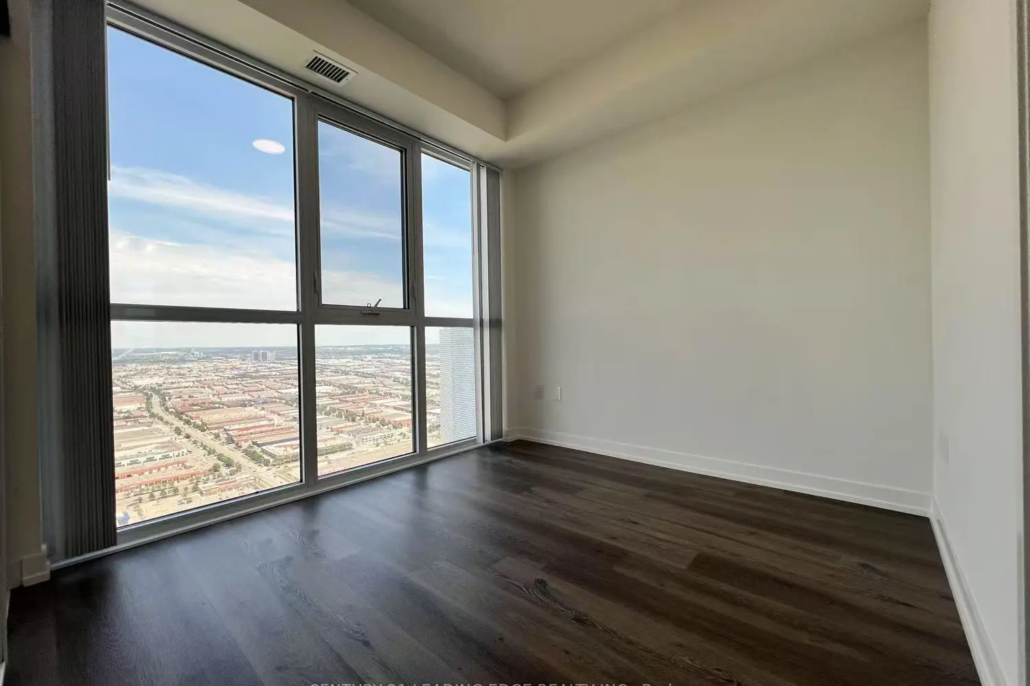 Additional image 12 of 225 Commerce Street 5609