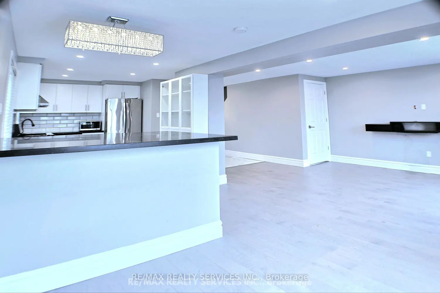 Additional image 9 of 662 Elgin Street