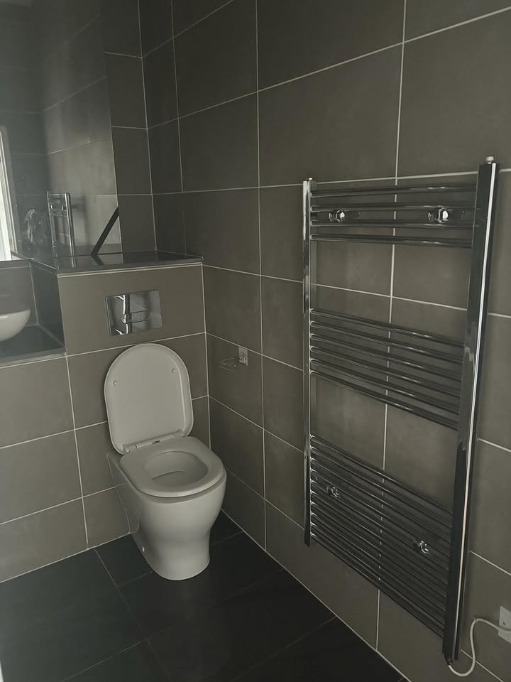 Additional image 4 of 1 Bed Flat, Hawthorns House, B66, N1 7GU