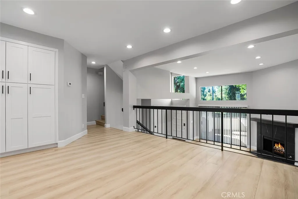 Additional image 9 of 5800 Owensmouth Avenue Unit 4, Woodland Hills, CA 91367