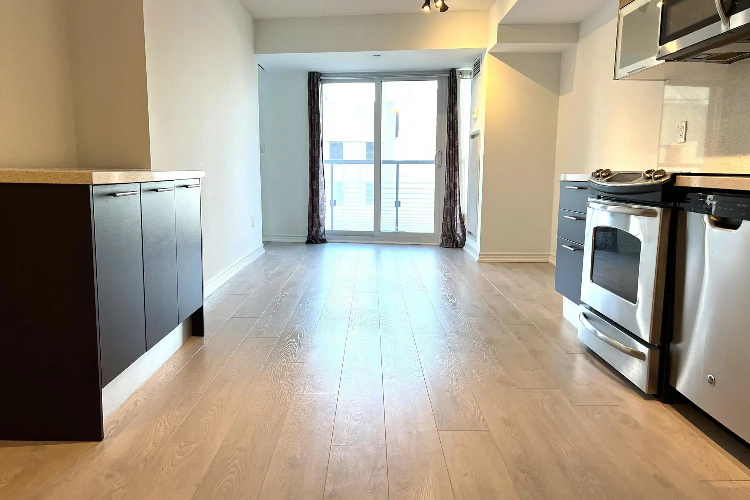 Additional image 8 of 386 Yonge Street 1904