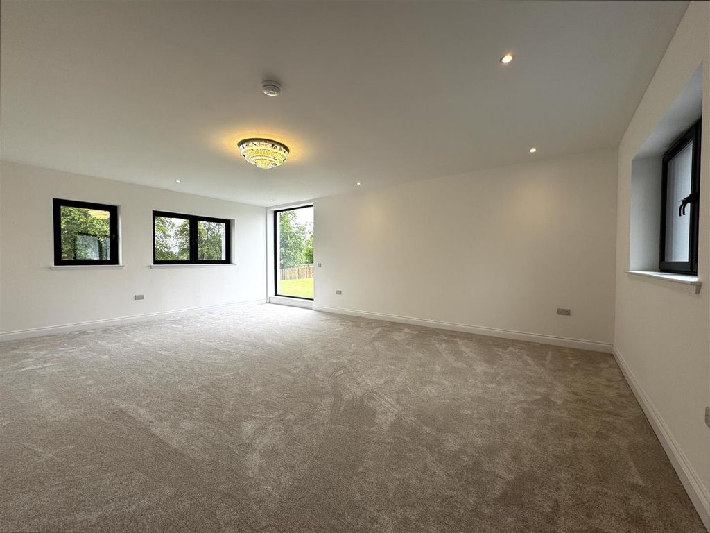 Additional image 10 of 5 bed detached house for salePlot 1 Lairds Gate, Blackwood Estate, Blackwood ML11
