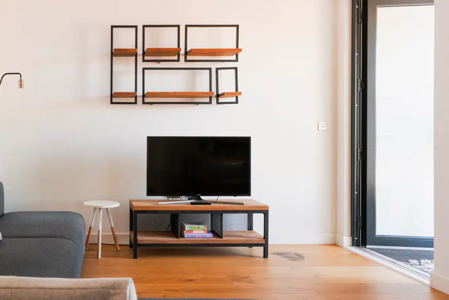 Additional image 7 of 1 Bed Flat, Margerie Court, E2, N1 7GU