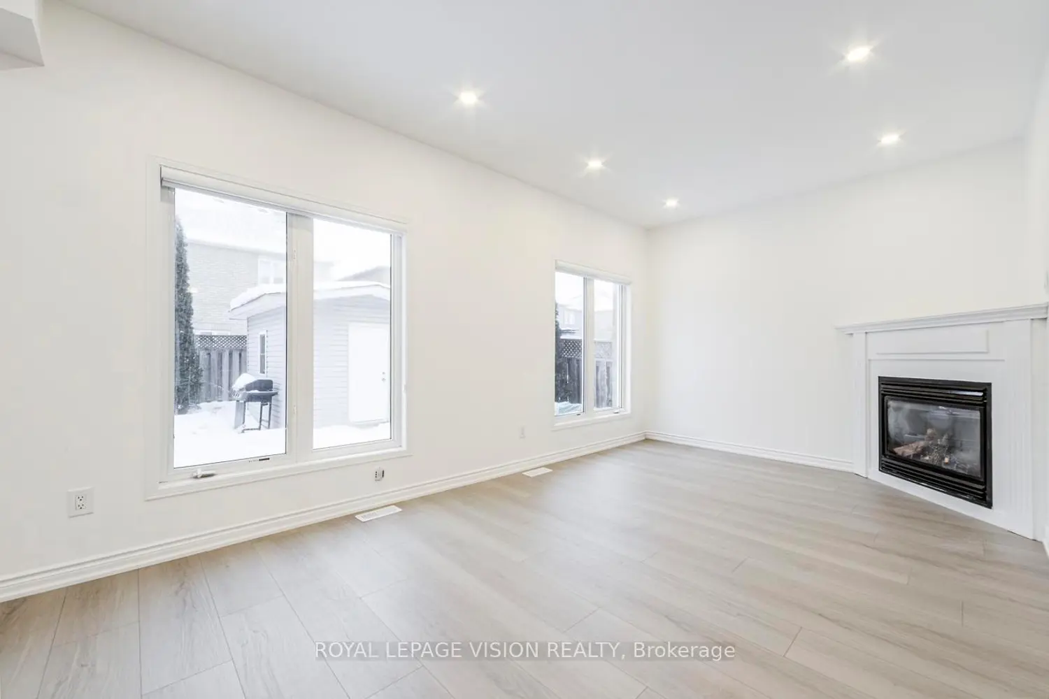 124 Alfred Paterson Drive photo 5