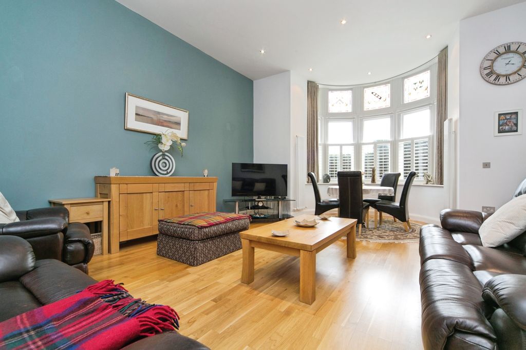 Additional image 2 of 2 bed flat for saleChurch Walks, Llandudno, Conwy LL30