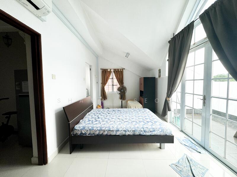 Additional image 8 of Nemesu Avenue