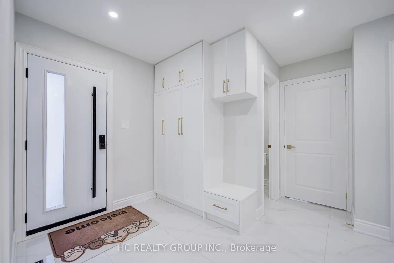 27 Corby Road photo 2