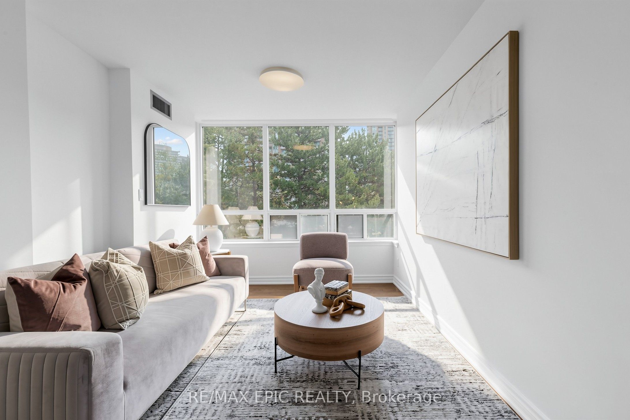 Additional image 3 of 216-7 Bishop Avenue, Toronto, ON, M2M 4J4