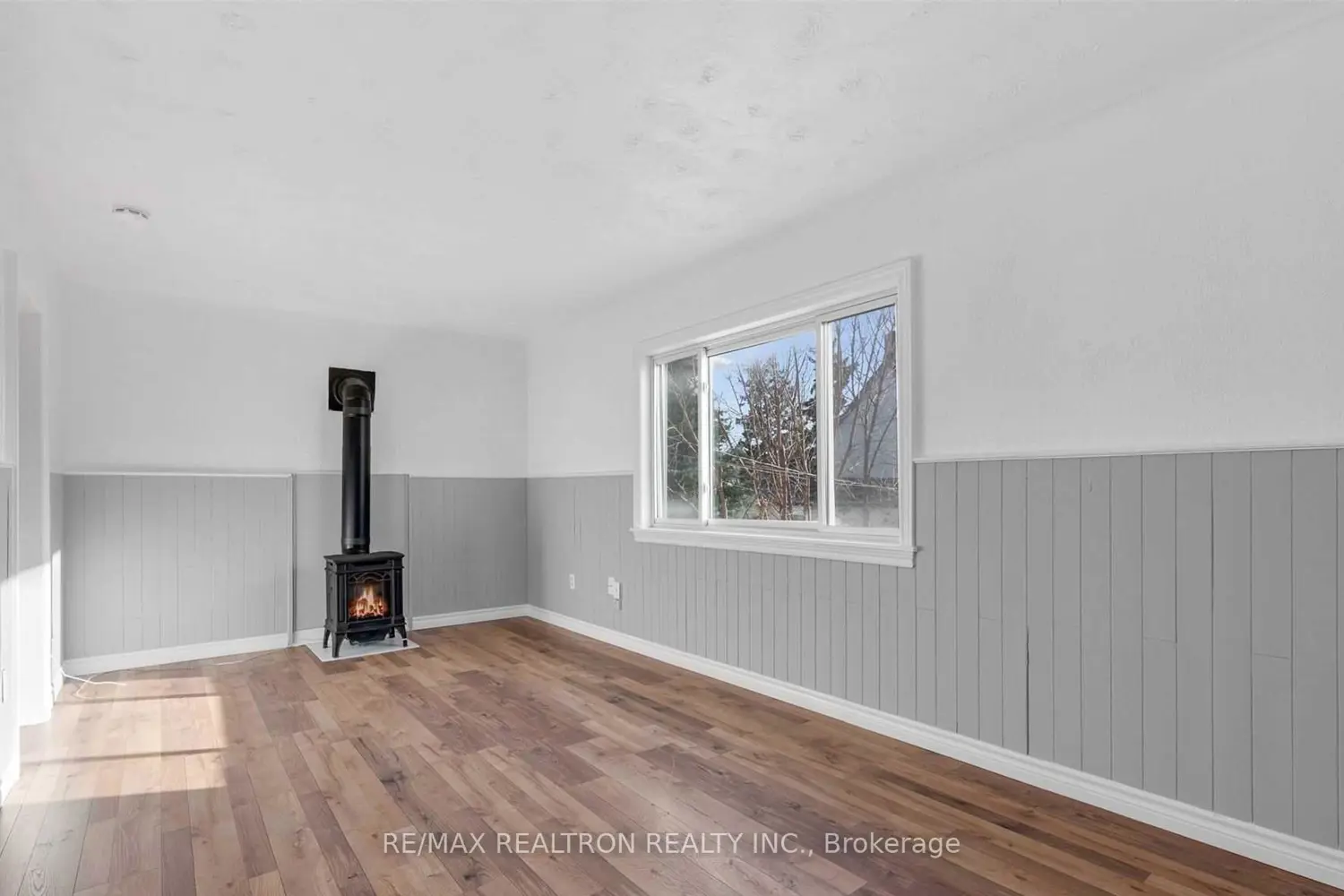 Additional image 5 of 6247 Taylor Street