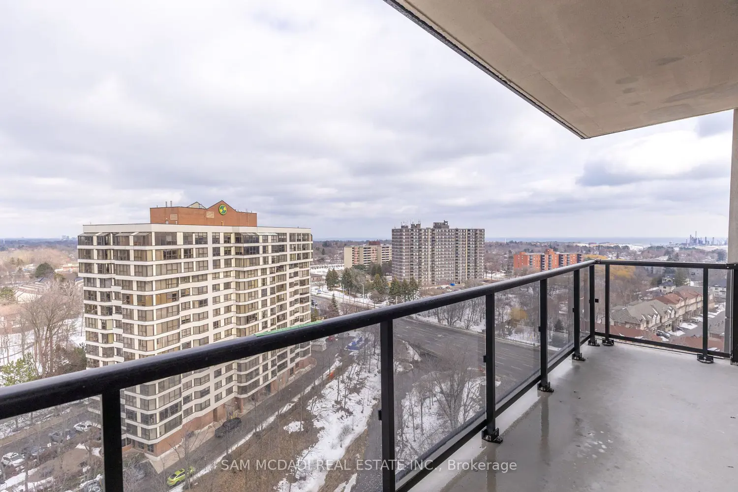 Additional image 17 of 1035 Southdown Road 1503