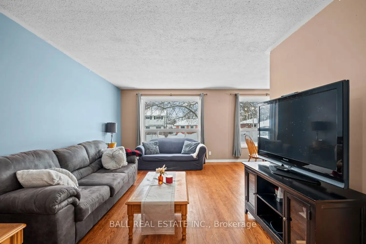 Additional image 3 of 255 Woodward Avenue