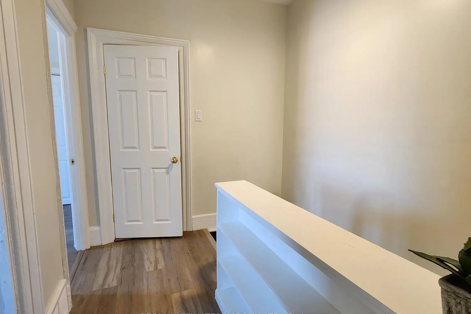 Additional image 12 of 12 Oak Street