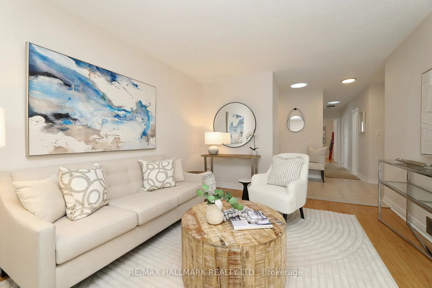 Additional image 4 of 70 Lavington Drive