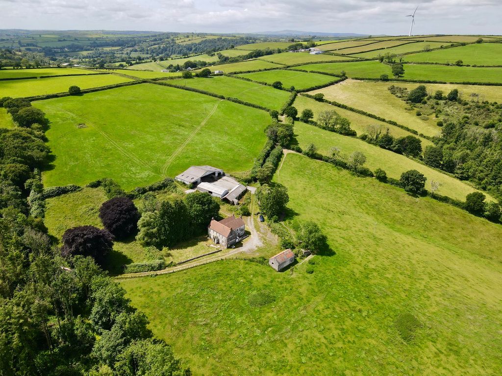 5 bed farm for saleMeidrim, Carmarthen SA33