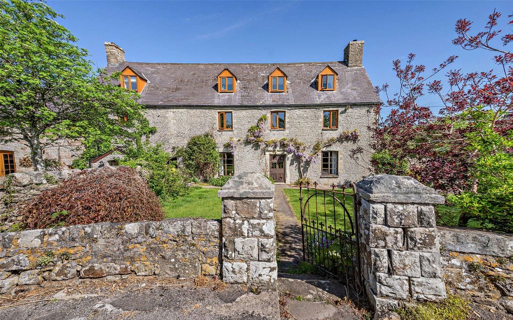 7 bed detached house for saleLlangewydd, Bridgend CF32