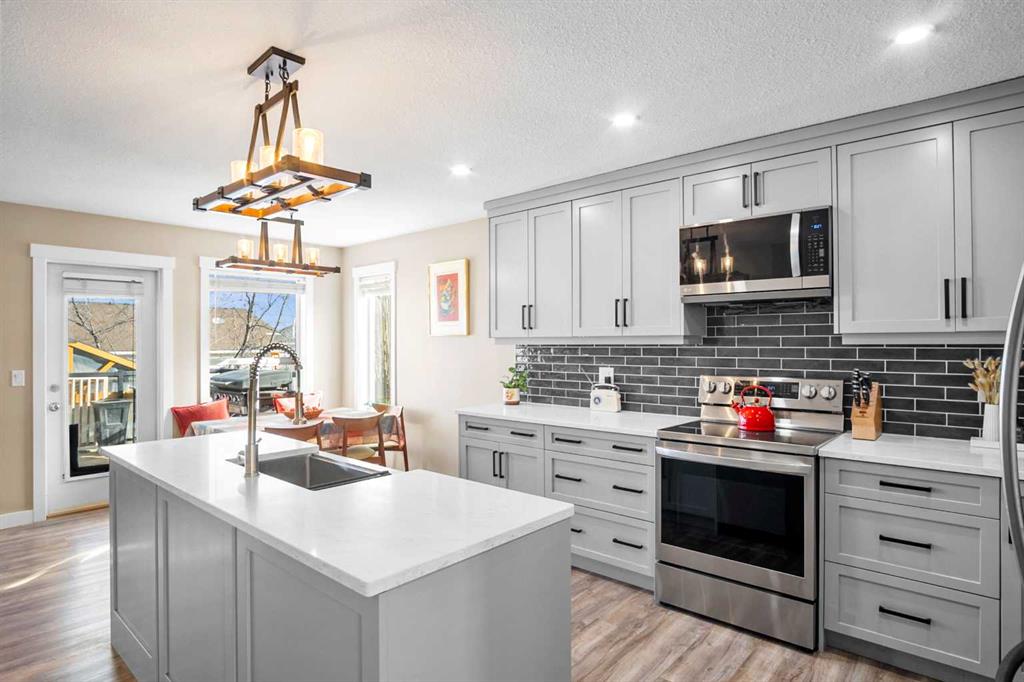 Additional image 5 of 308 Carriage Lane Drive, Carstairs, AB, T0M0N0