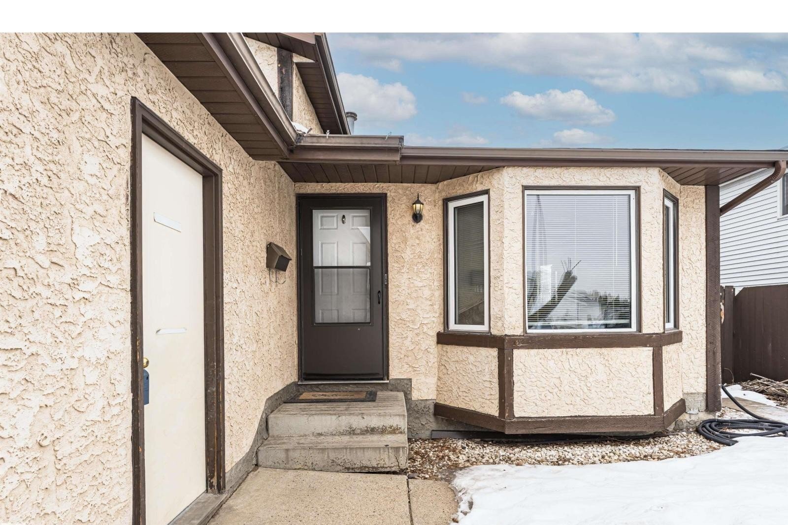 Additional image 8 of 15335 70 Street NW, Edmonton, AB, T5Z2Y3