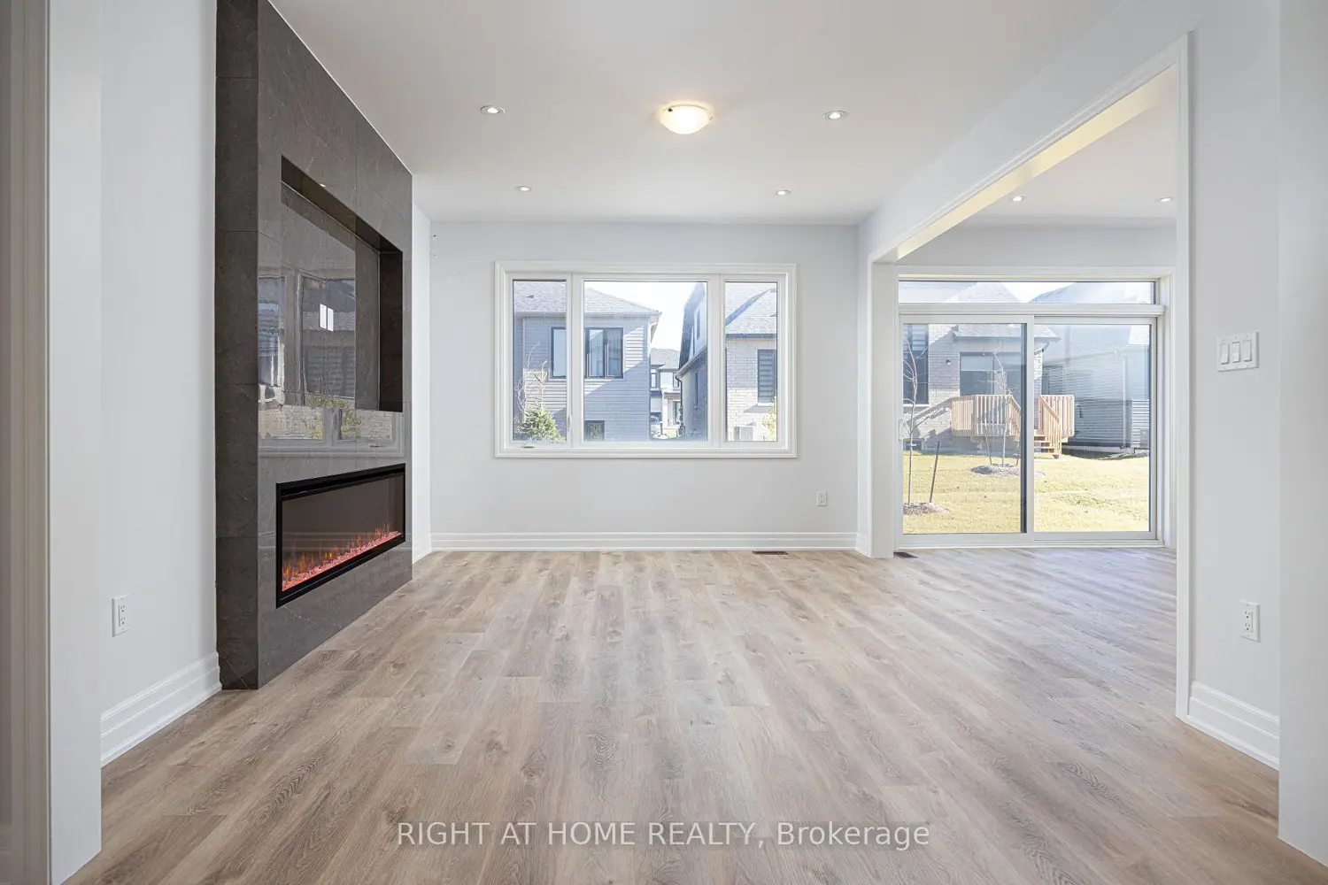 Additional image 4 of 8 Nicort Road