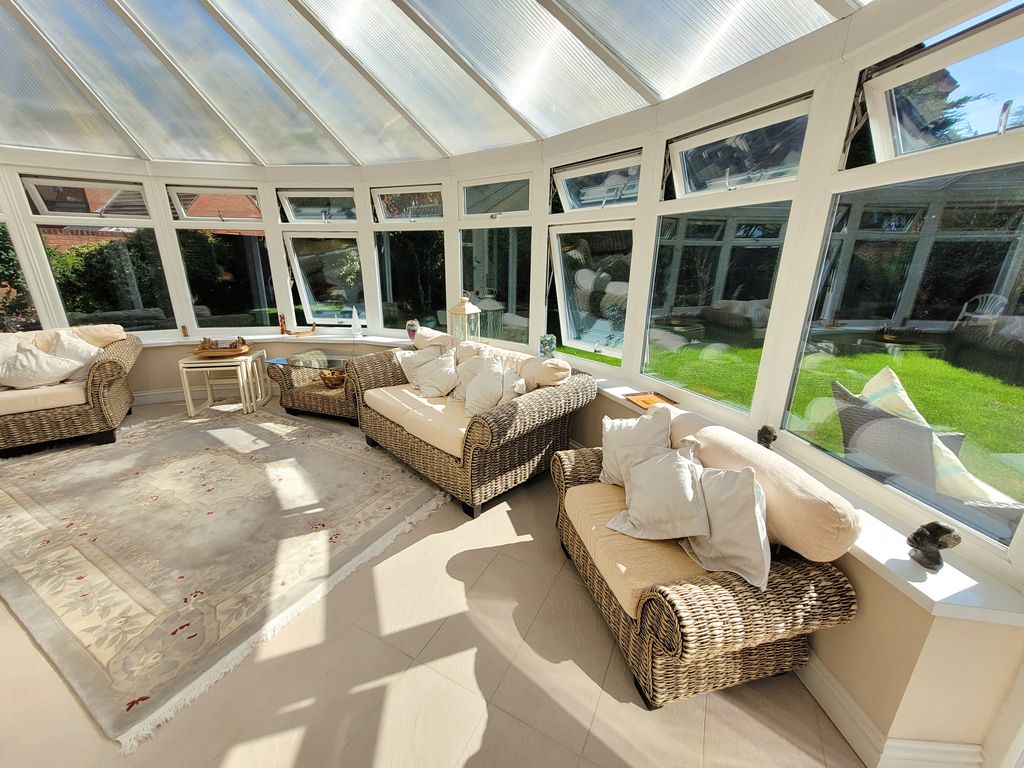 Additional image 22 of 5 bed detached house for saleSanderling Close, Rest Bay, Porthcawl CF36