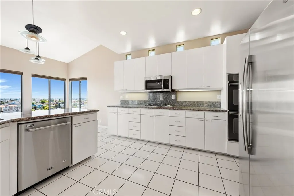 Additional image 44 of 1536 Silver St, Hermosa Beach, CA 90254