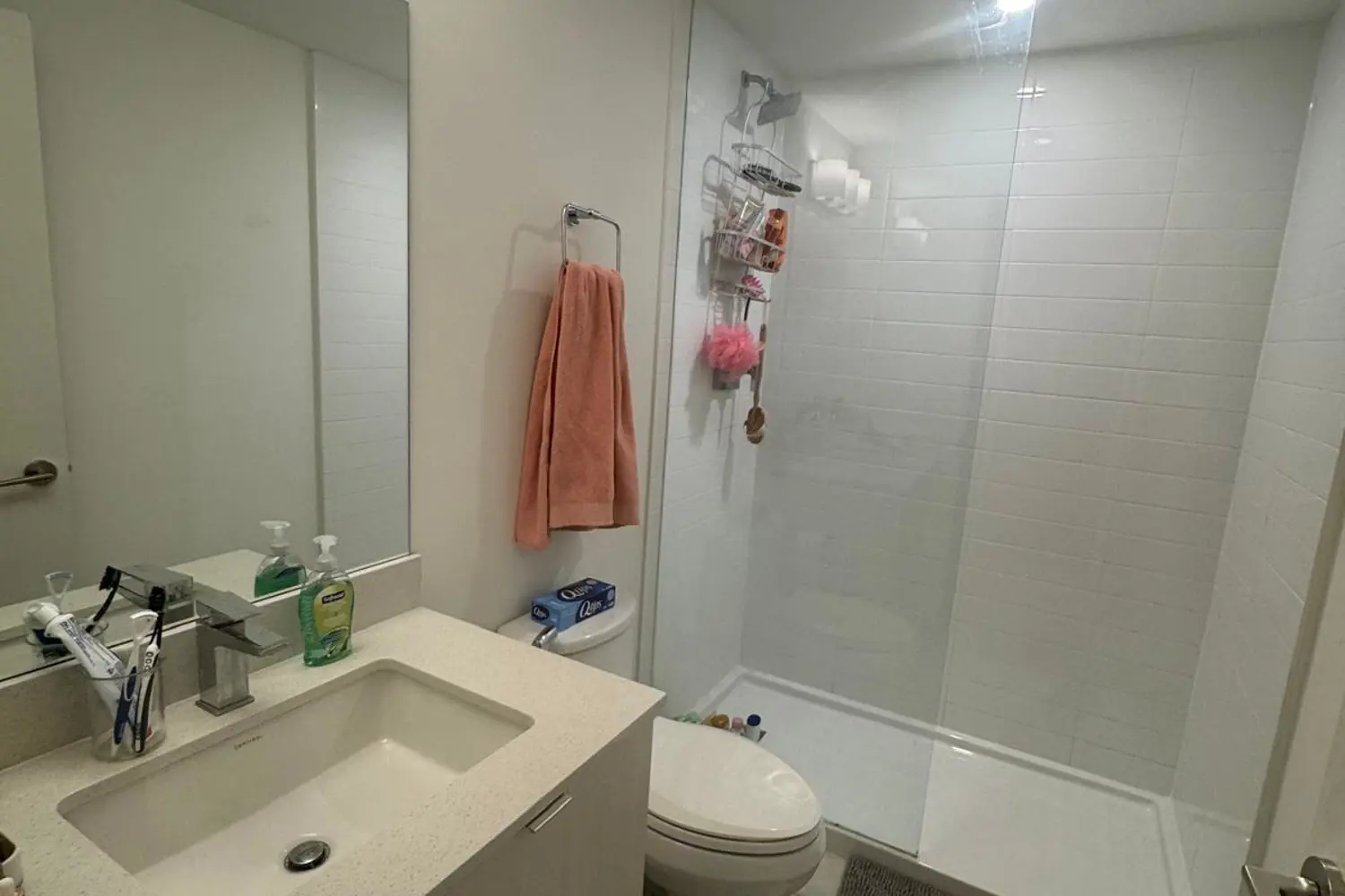 Additional image 6 of 859 The Queensway 701
