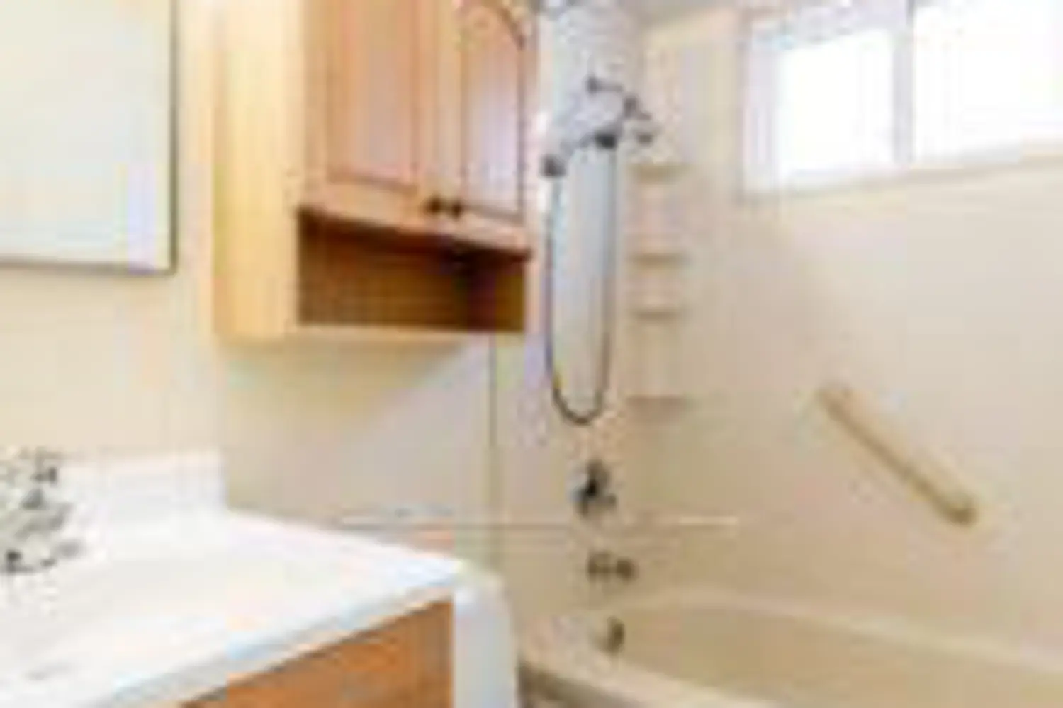 Additional image 10 of 16 Garrow Drive