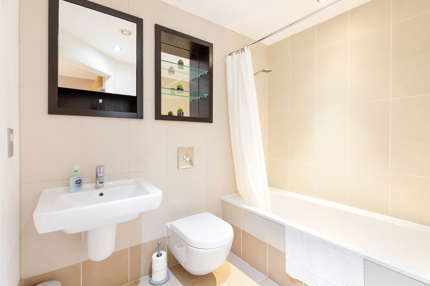 Additional image 7 of 2 Bed Flat, The Boulevard, LS10, N1 7GU