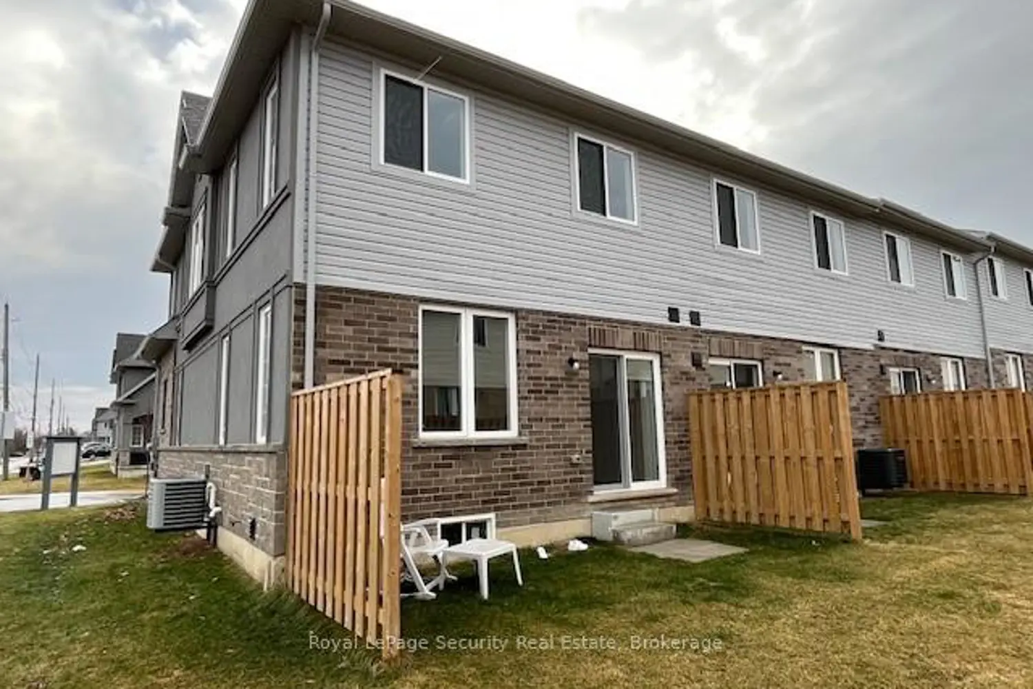 Additional image 3 of 1 Linden Park Lane