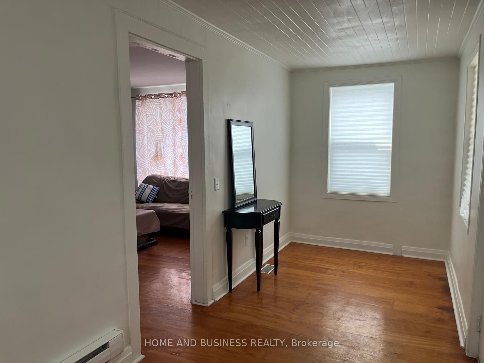 2 Patricia Street, Thorold, ON, L2V 3V7