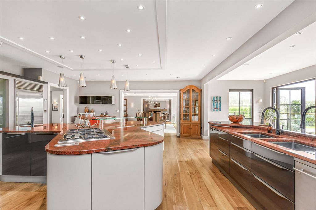 Additional image 16 of 6 bed detached house for saleSea Way, Middleton-On-Sea, West Sussex PO22