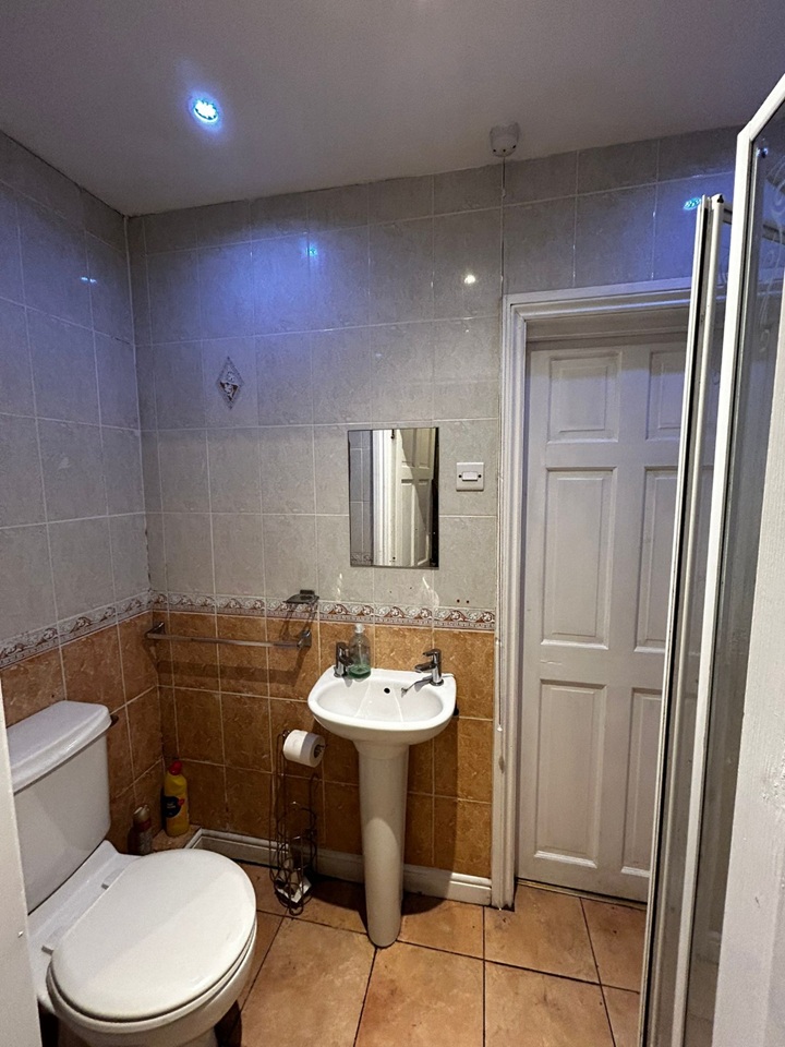 Additional image 2 of Room in a Shared House, City Road, B17, N1 7GU