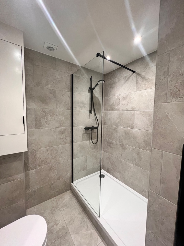 Additional image 5 of 1 Bed Flat, Gloucester Terrace, W2, N1 7GU