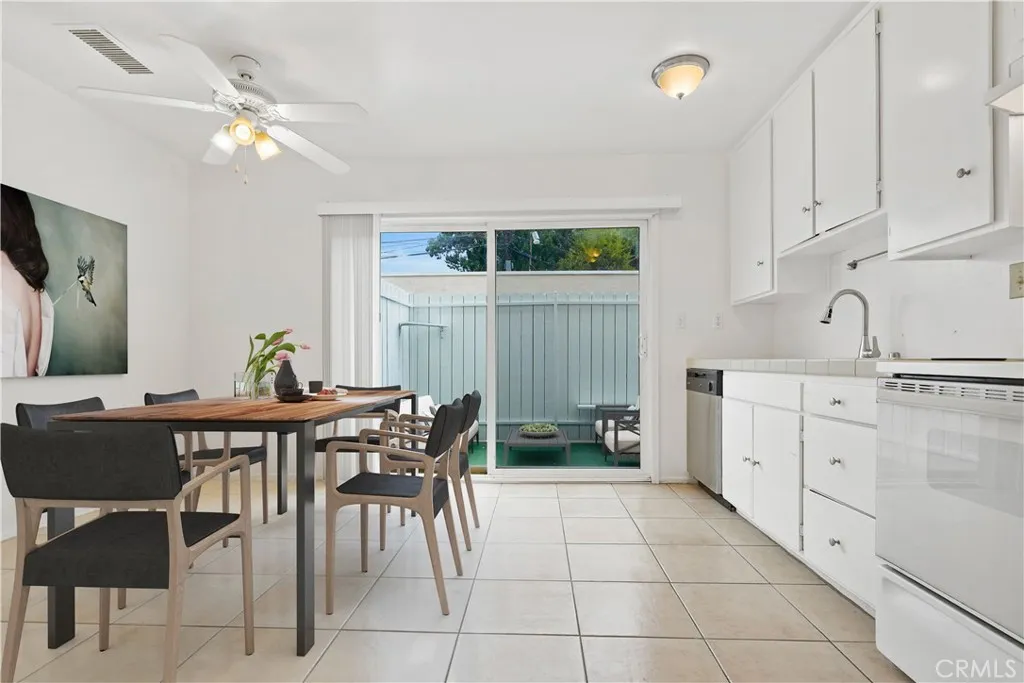 Additional image 7 of 22855 Vanowen Street Unit 2, West Hills, CA 91307