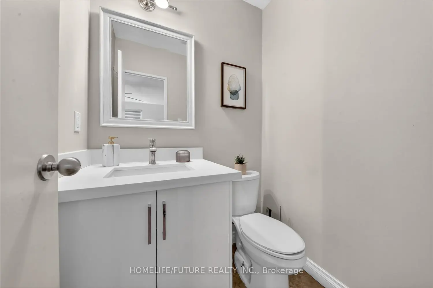 Additional image 11 of 15 Elizabeth Street 704