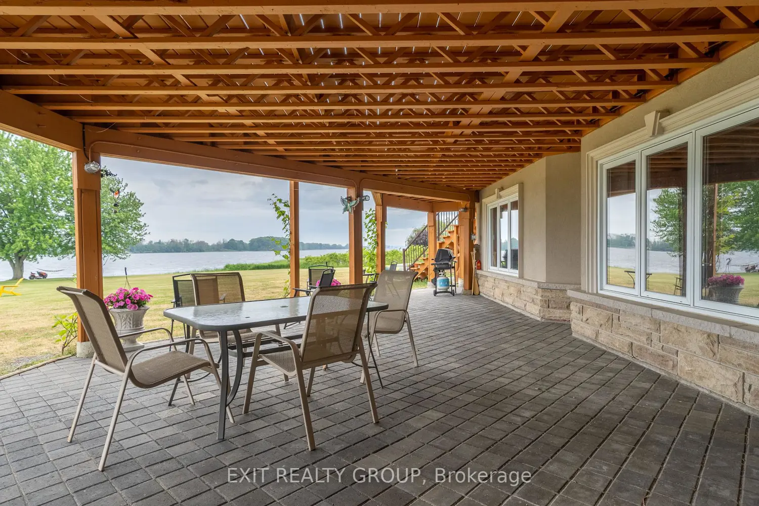 Additional image 17 of 19281 Loyalist Parkway