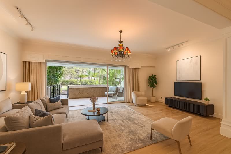 42 Coronation Road West