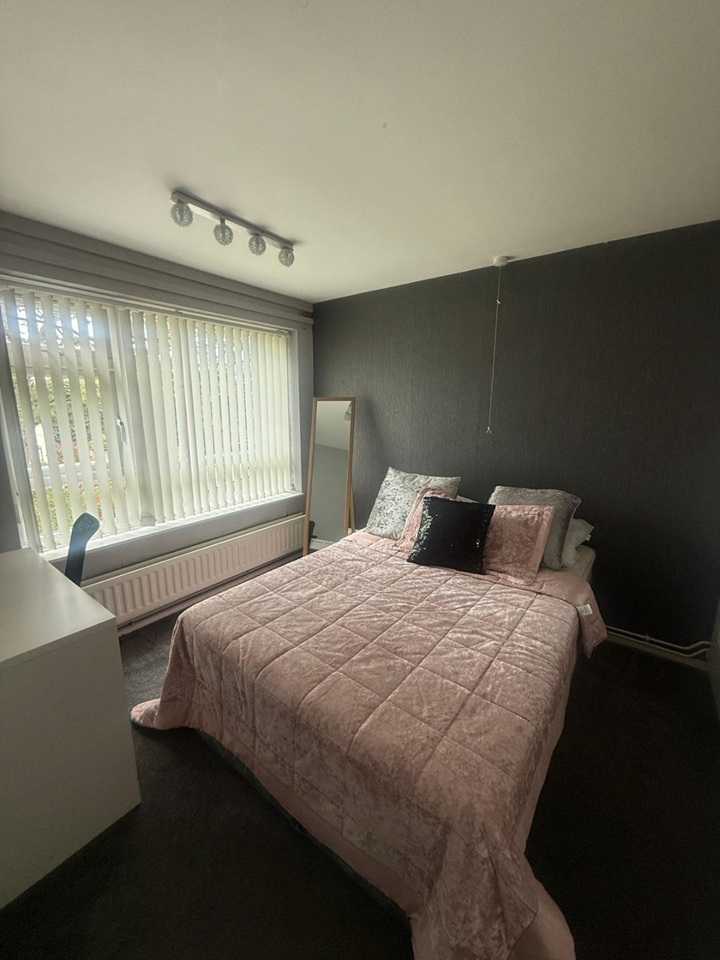 2 Bed Flat, Farquhar Road, B15, B15 2QN