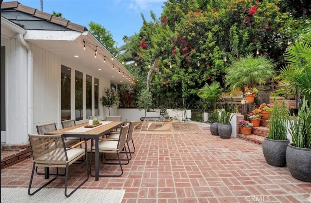 Additional image 48 of 4450 Hayvenhurst Ave, Encino, CA 91436