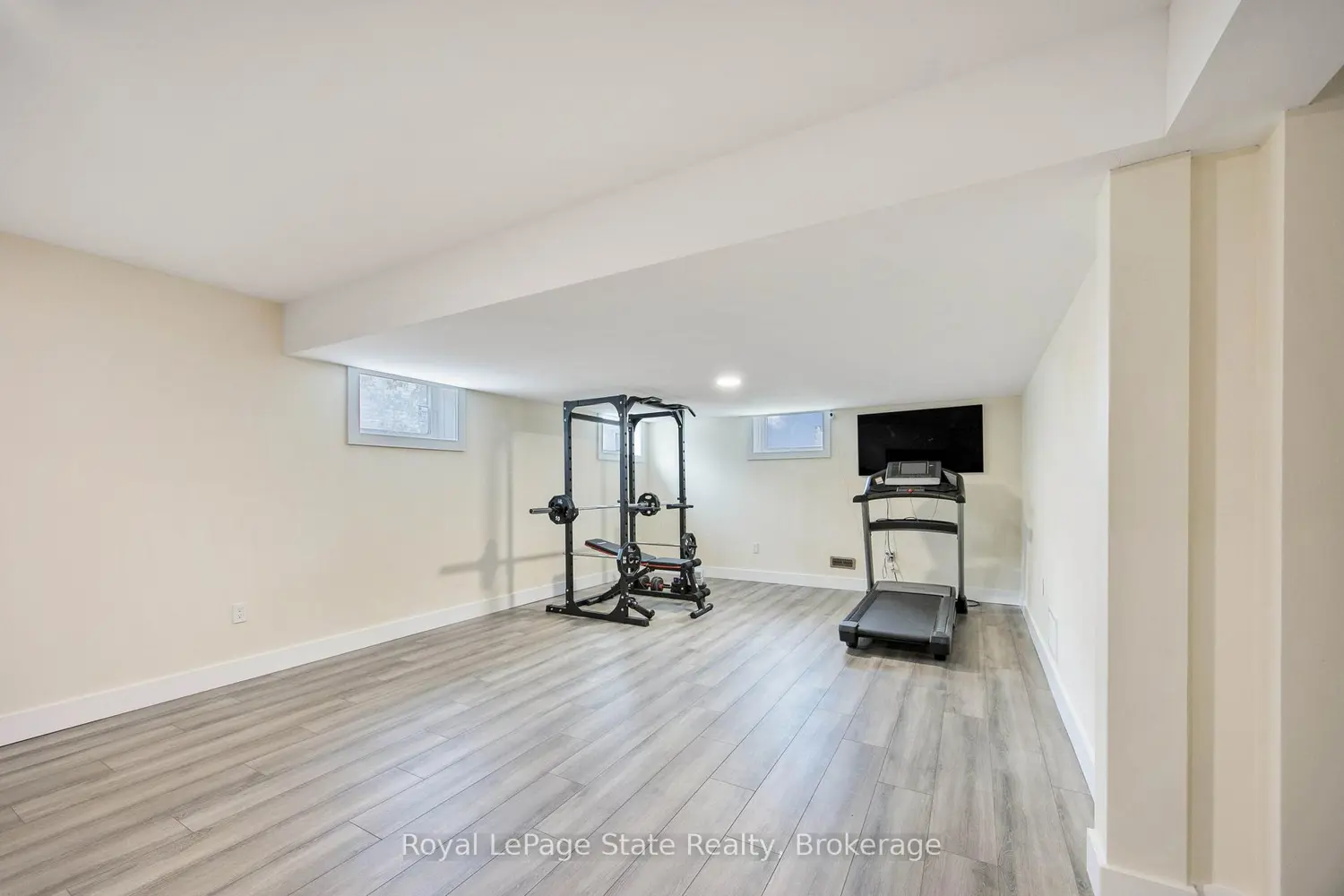 Additional image 18 of 6 Dorothy's Drive