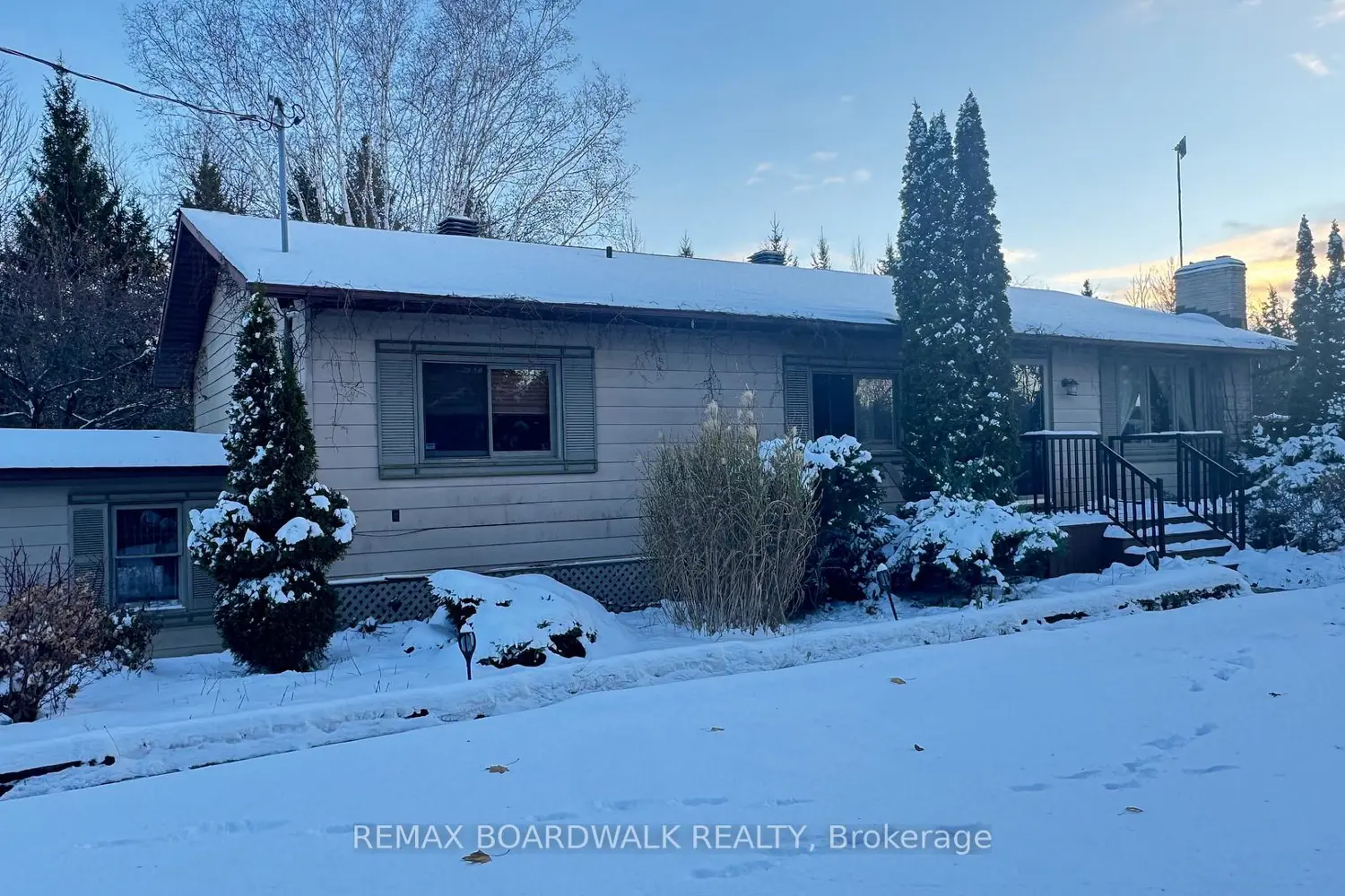 3042 Dangerfield Road